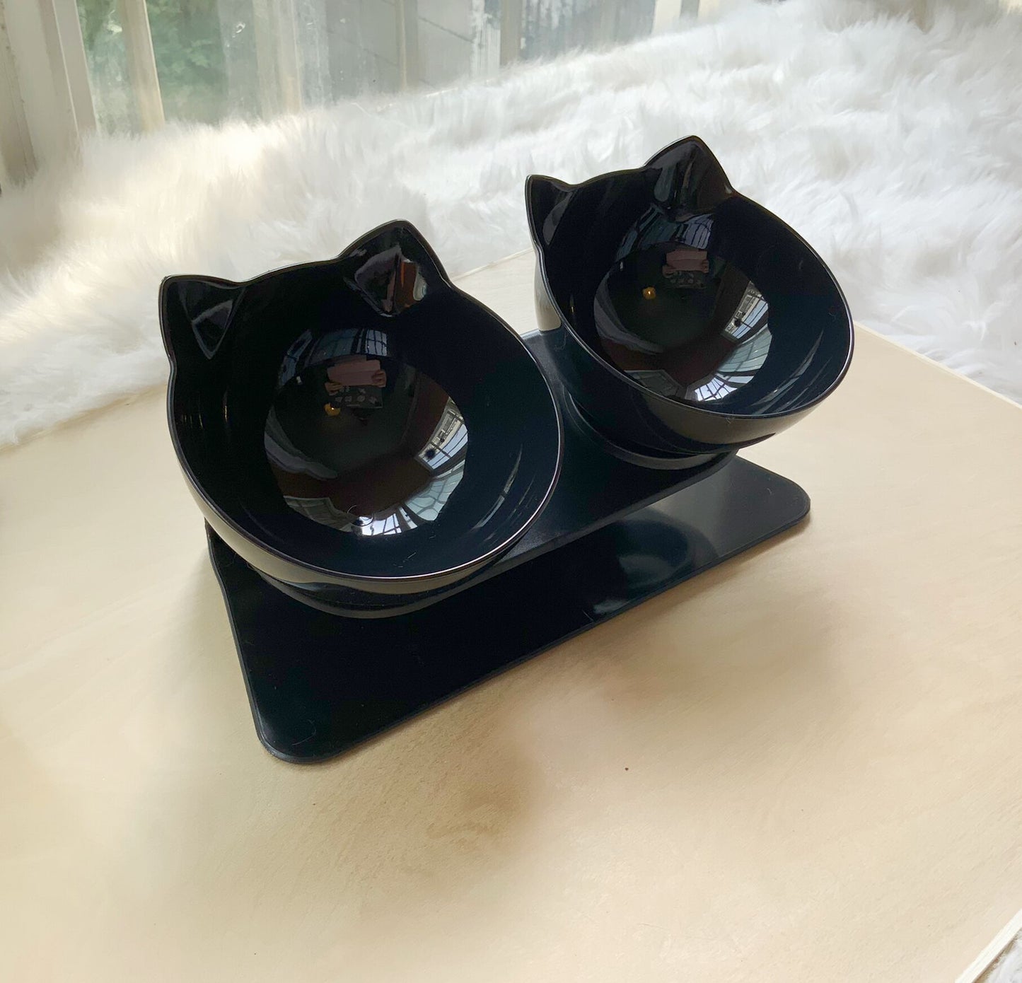 Lilium Star - Cat Double Bowl | Elevated Cat Food Bowl Protects Your Cats Posture.