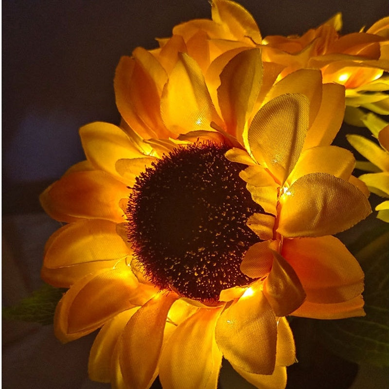 Lilium Star - Rechargeable Sunflower Led Simulation Night Light Table Lamp Simulation Flowers Decorative Desk Lamp For Resturaunt Hotel Wedding Gift