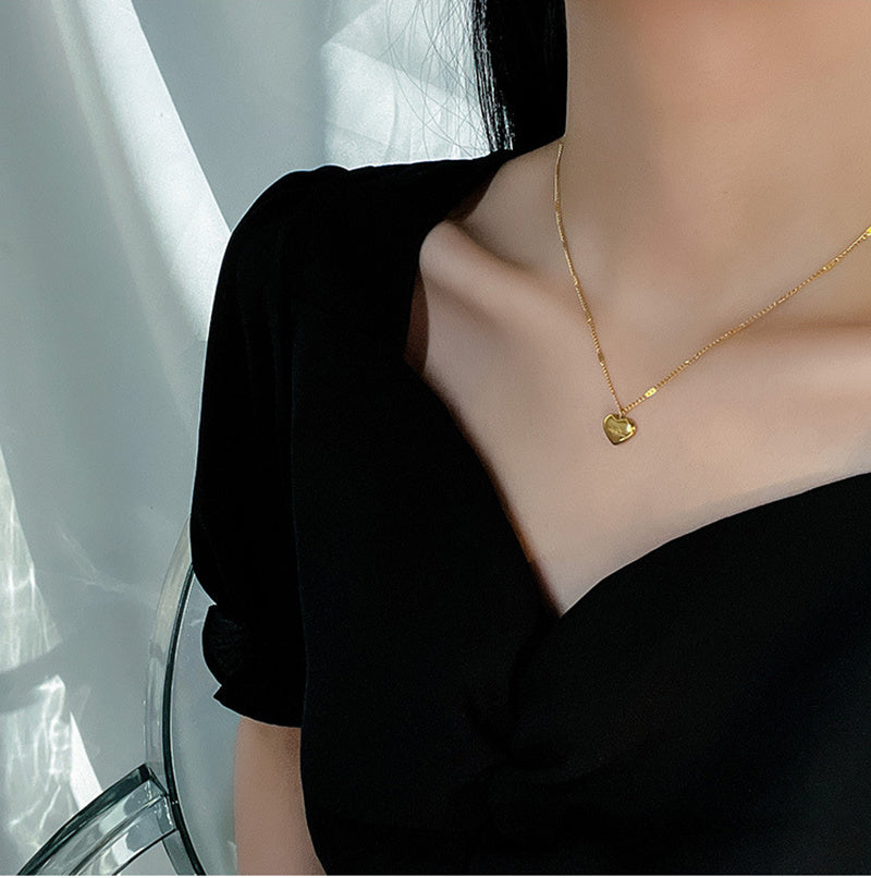 Lilium Star - Trendy Vintage Heart Pendant Necklace for Women, Elegant Jewelry for Parties and Birthdays