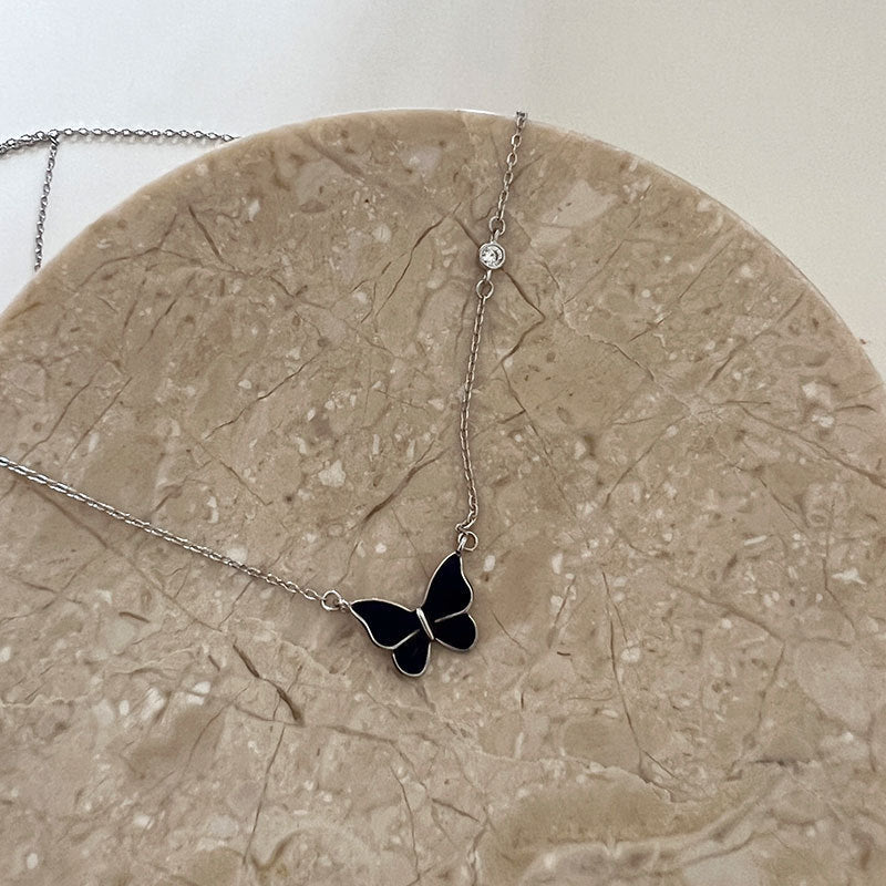 Lilium Star - Butterfly Color Changing Necklace