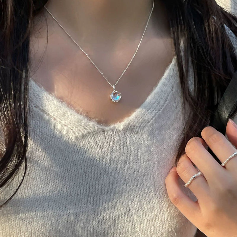 Lilium Star - Gradient Moonstone Necklace for Women Silver Light Luxury Design