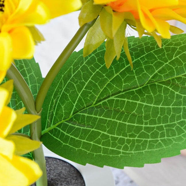 Lilium Star - Rechargeable Sunflower Led Simulation Night Light Table Lamp Simulation Flowers Decorative Desk Lamp For Resturaunt Hotel Wedding Gift